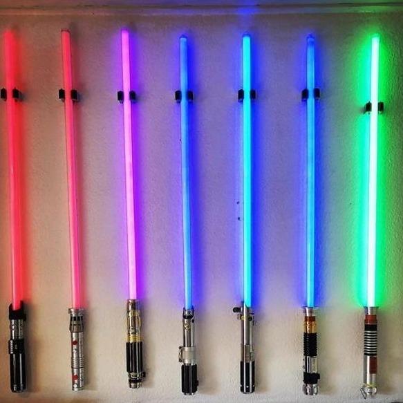 Swith Between 7 Colors Lightsaber