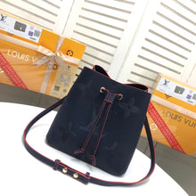 将图片加载到图库查看器，M44022
