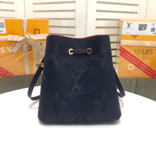 将图片加载到图库查看器，M44022
